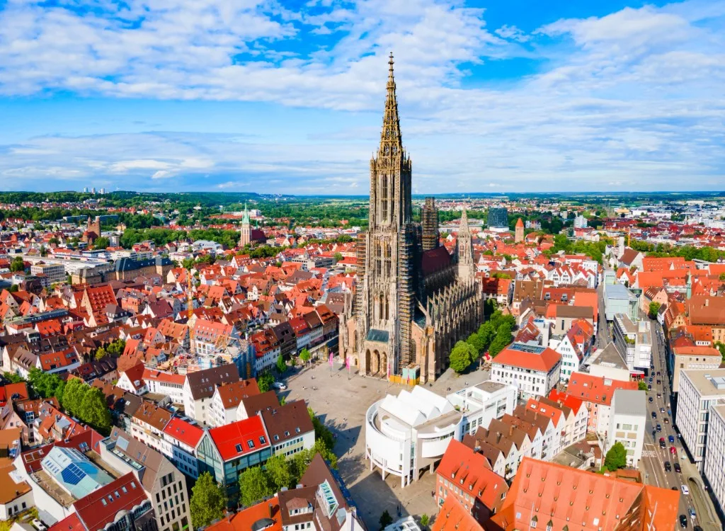 Luftbild von Ulm mit Ulmer Münster – unser Einsatzgebiet